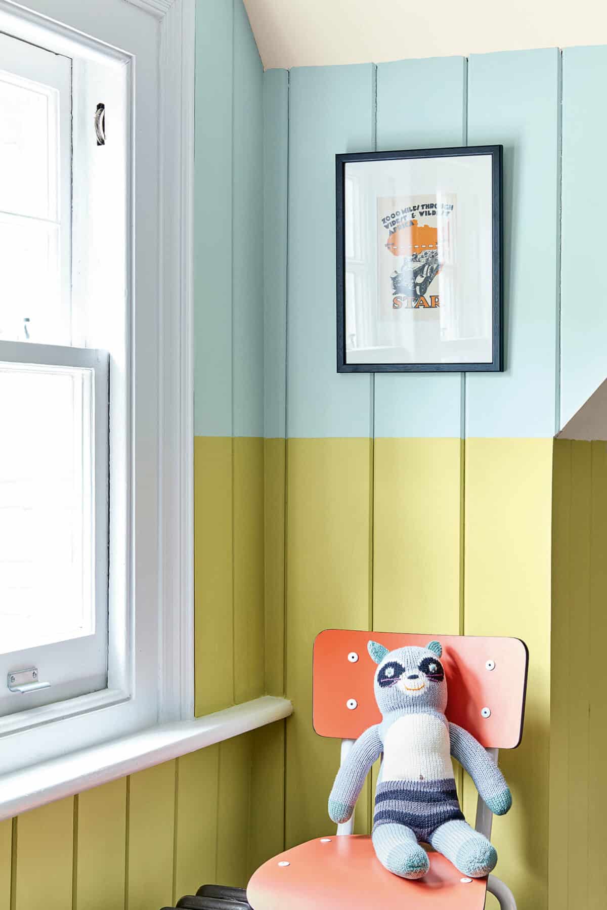 Little Green  Brighton 203, Pale Lime 70