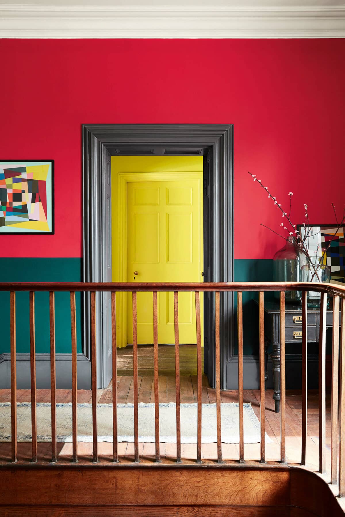 Little Green  Cape Red 279, Mid Azure Green 96, Trumpet 196