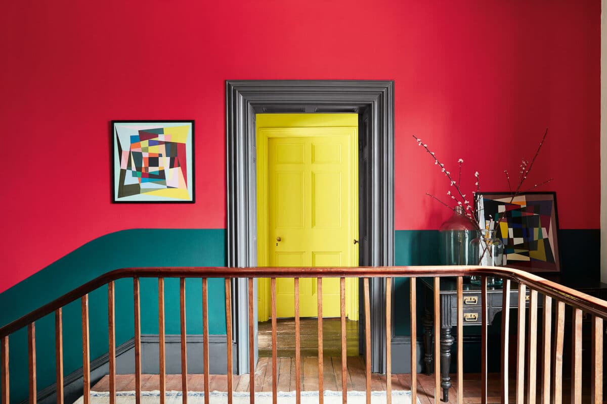 Little Green  Cape Red 279, Mid Azure Green 96, Trumpet 196
