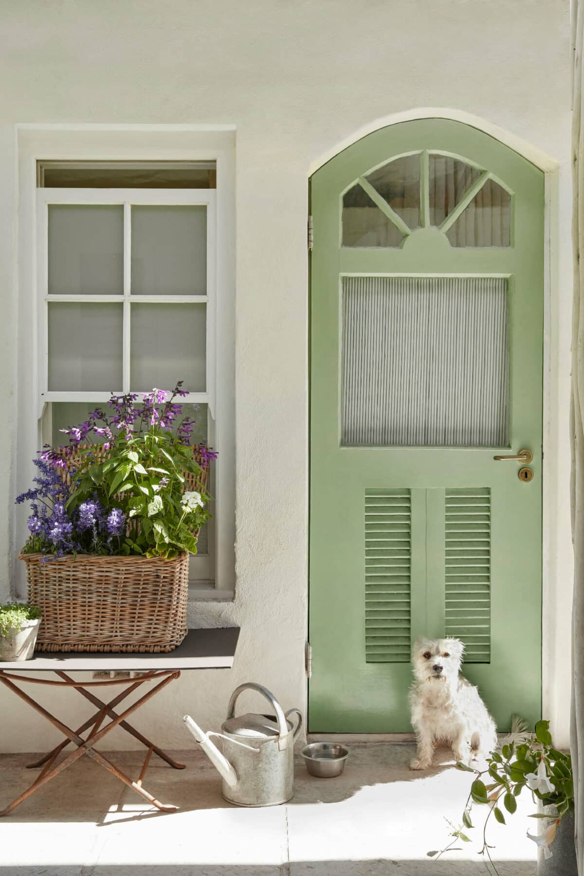 Little Green  Green Stone – Light 269, Pea Green 91