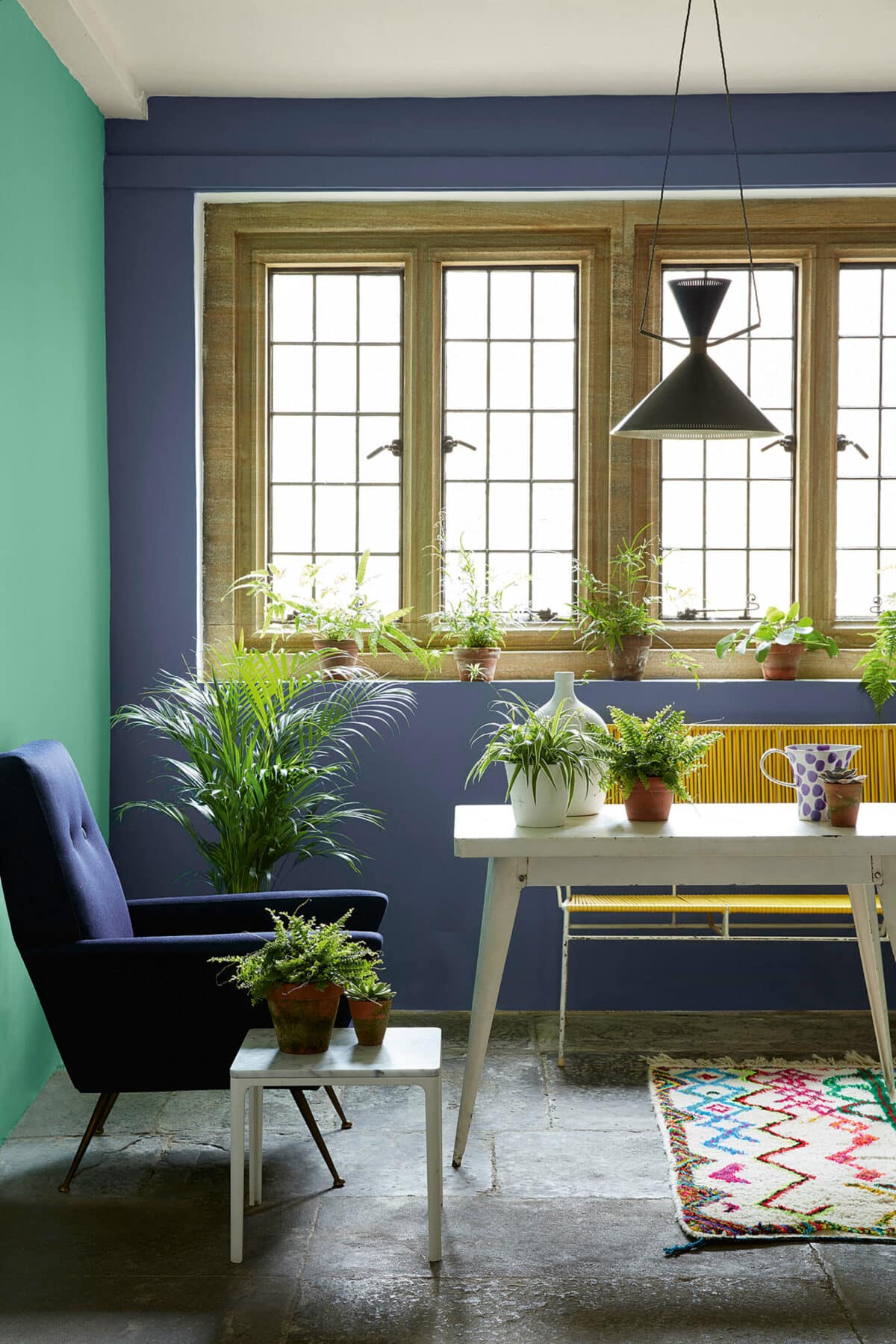 Little Green  Green Verditer 92, Pale Lupin 278